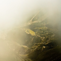 Brouillard sur les crêtes du Pierroux