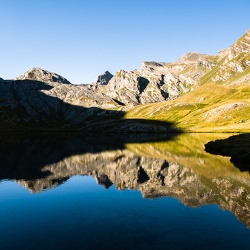 Vallon du Lauzanier et Tête de l'Enchastraye