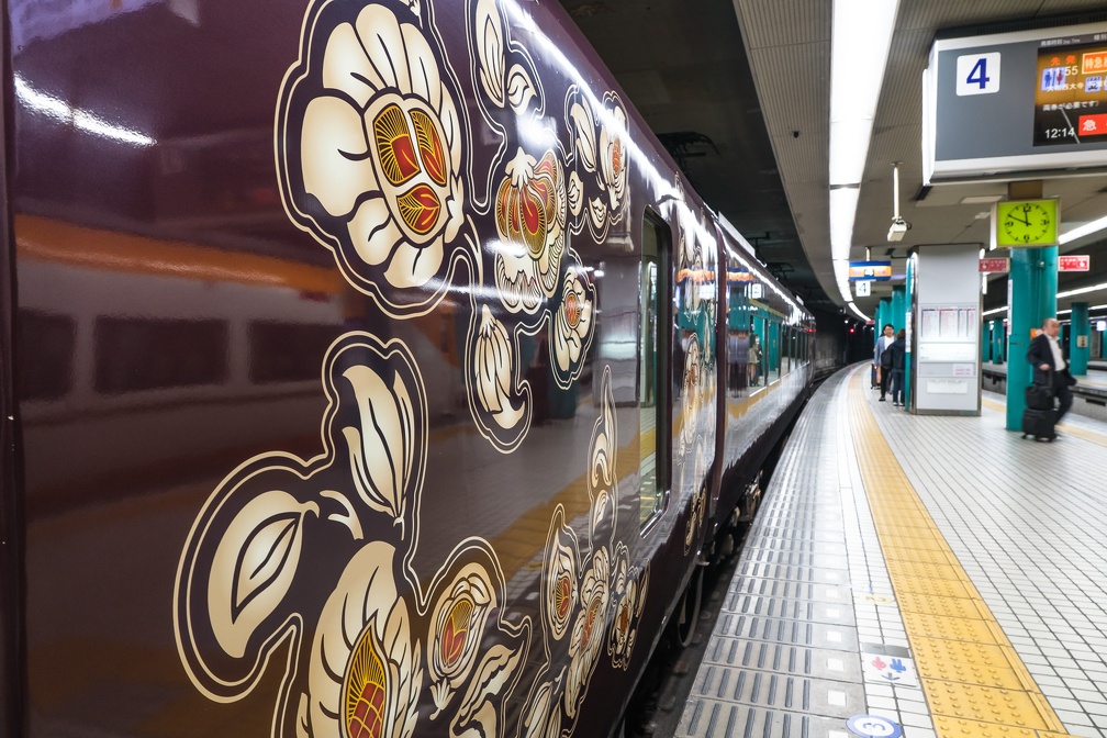 XT504566