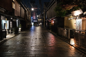 XT504697
