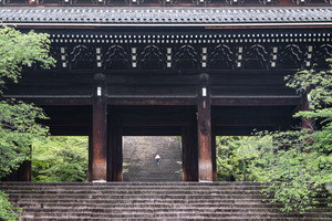 XT504711