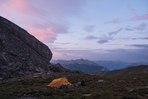 Bivouac au-dessus du Lac des neuf couleurs