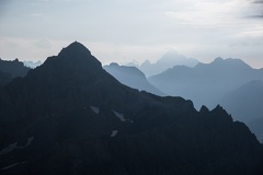 Au sommet de la mortice Sud: Panestrel et Mont Viso