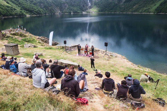 Cosmo Jazz - concert d'Anouck au Lac d'Oô