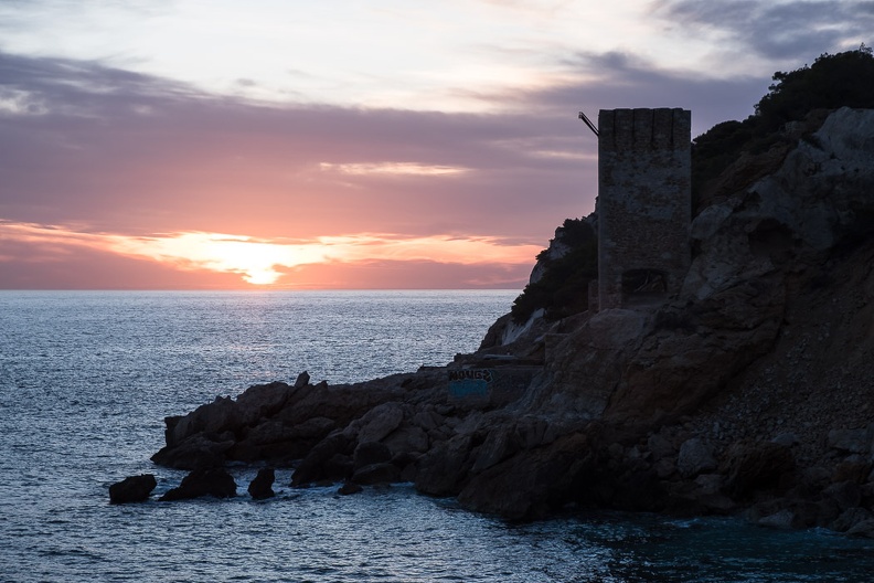 Randonnée en boucle autour du fort de Niolon et de l'Everine